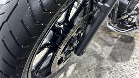 Yamaha XVS MIDNIGHT STAR 2013 29K MOT SERVICED PANNIERS CRUISER BIKE 950CC 34