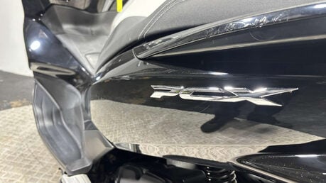 Honda PCX WW 2017 13K 1 OWNER FULL HISTORY 2 KEYS GENUINE SCOOTER 125CC 25