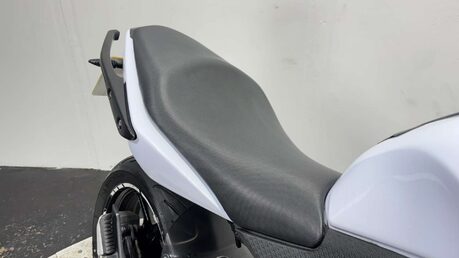 Kawasaki Er ER6 F 2011 14K JUST SERVICED MOT 650CC TWIN A2 PERFECT FIRST BIKE 23