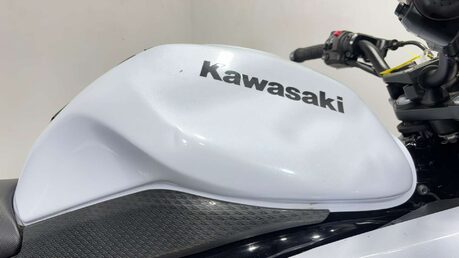 Kawasaki Er ER6 F 2011 14K JUST SERVICED MOT 650CC TWIN A2 PERFECT FIRST BIKE 12