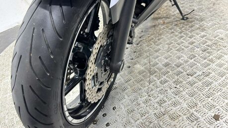 Kawasaki Er ER6 F 2011 14K JUST SERVICED MOT 650CC TWIN A2 PERFECT FIRST BIKE 28