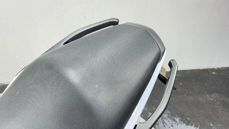 Kawasaki Er ER6 F 2011 14K JUST SERVICED MOT 650CC TWIN A2 PERFECT FIRST BIKE 40