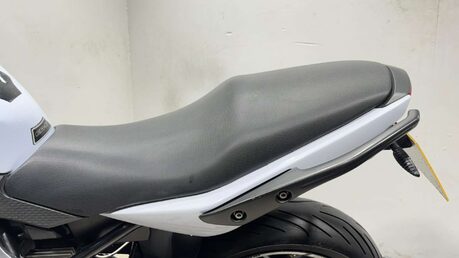 Kawasaki Er ER6 F 2011 14K JUST SERVICED MOT 650CC TWIN A2 PERFECT FIRST BIKE 32