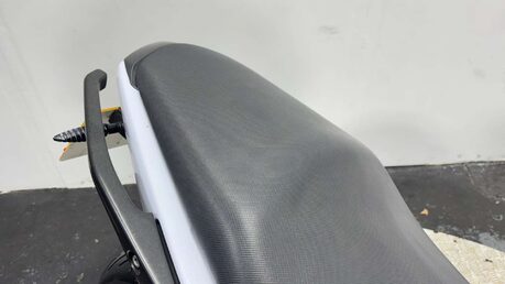 Kawasaki Er ER6 F 2011 14K JUST SERVICED MOT 650CC TWIN A2 PERFECT FIRST BIKE 29