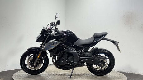 cf moto NK 2024 2K CLEAN 650CC NAKED A2 BIKE MOT 2027 WARRANTY 1 OWNER 4