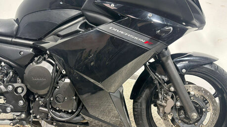 Yamaha XJ6 2012 ONLY 17K SPORTS EXHAUST VERY CLEAN MOT'D 600CC A2 20