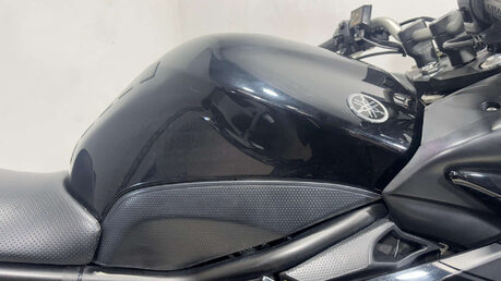 Yamaha XJ6 2012 ONLY 17K SPORTS EXHAUST VERY CLEAN MOT'D 600CC A2 32