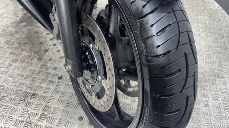 Yamaha XJ6 2012 ONLY 17K SPORTS EXHAUST VERY CLEAN MOT'D 600CC A2 24