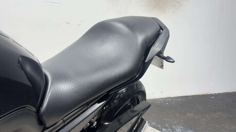 Yamaha XJ6 2012 ONLY 17K SPORTS EXHAUST VERY CLEAN MOT'D 600CC A2 43