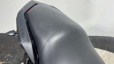 Yamaha XJ6 2012 ONLY 17K SPORTS EXHAUST VERY CLEAN MOT'D 600CC A2 40