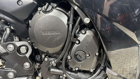 Yamaha XJ6 2012 ONLY 17K SPORTS EXHAUST VERY CLEAN MOT'D 600CC A2 13