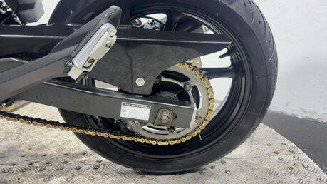 Yamaha XJ6 2012 ONLY 17K SPORTS EXHAUST VERY CLEAN MOT'D 600CC A2 21