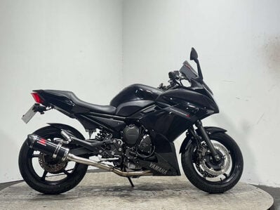 Yamaha XJ6 2012 ONLY 17K SPORTS EXHAUST VERY CLEAN MOT'D 600CC A2