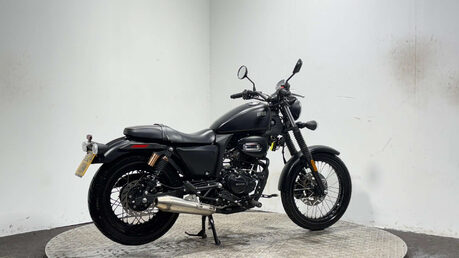 Sinnis Outlaw 2024 6K MOT 125CC CRUISER BIKE LEARNER BIKE 4