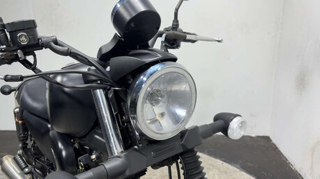 Sinnis Outlaw 2024 6K MOT 125CC CRUISER BIKE LEARNER BIKE 29