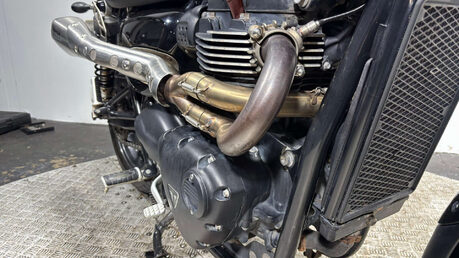 Triumph Street 900 2016 ONLY 14K MOT SPORTS EXHAUST WARRANTY 900CC 9