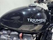 Triumph Street 900 2016 ONLY 14K MOT SPORTS EXHAUST WARRANTY 900CC 21