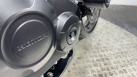 Honda CB1000R 2015 19K WARRANTY 125BHP NAKED BIKE MOT VERY CLEAN 1000CC 30