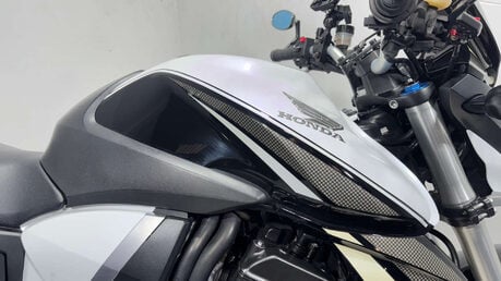 Honda CB1000R 2015 19K WARRANTY 125BHP NAKED BIKE MOT VERY CLEAN 1000CC 32