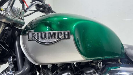 Triumph Legend 900 1998 ONLY 19K MOT WARRANTY VERY CLEAN CLASSIC BIKE 900CC 21