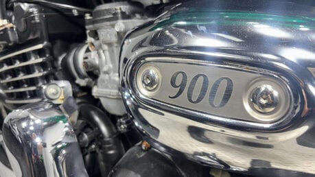 Triumph Legend 900 1998 ONLY 19K MOT WARRANTY VERY CLEAN CLASSIC BIKE 900CC 23