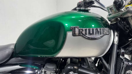Triumph Legend 900 1998 ONLY 19K MOT WARRANTY VERY CLEAN CLASSIC BIKE 900CC 9