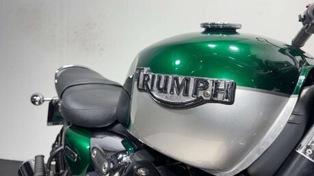 Triumph Legend 900 1998 ONLY 19K MOT WARRANTY VERY CLEAN CLASSIC BIKE 900CC 37