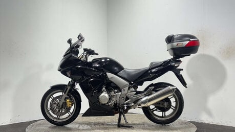 Honda CB 2008 26k MOT November 2026 warranty 1000cc commuter bike 5