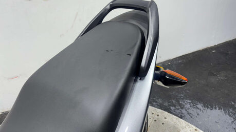 Honda CB 2022 ONLY 8 MILES MOT NOVEMBER WARRANTY 125CC LEARNER BIKE 25