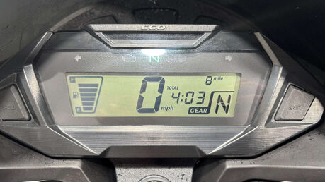 Honda CB 2022 ONLY 8 MILES MOT NOVEMBER WARRANTY 125CC LEARNER BIKE 18