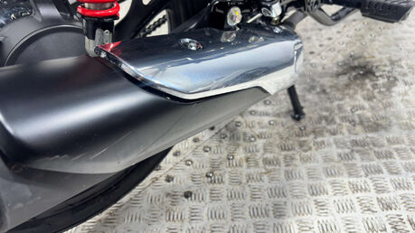 Honda CB 2022 ONLY 8 MILES MOT NOVEMBER WARRANTY 125CC LEARNER BIKE 13