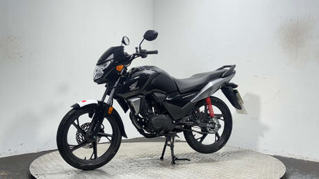 Honda CB 2022 ONLY 8 MILES MOT NOVEMBER WARRANTY 125CC LEARNER BIKE 5