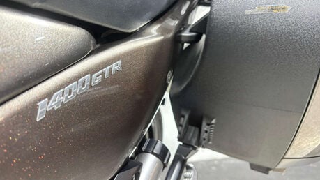 Kawasaki GTR 1400 2011 ONLY 12K FULL LUGGAGE VERY CLEAN 1400CC TOURER BIKE 24