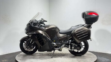 Kawasaki GTR 1400 2011 ONLY 12K FULL LUGGAGE VERY CLEAN 1400CC TOURER BIKE 4