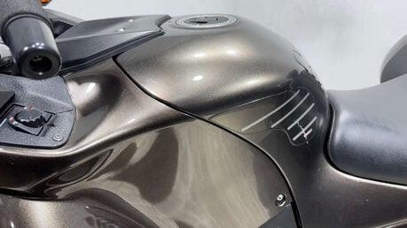 Kawasaki GTR 1400 2011 ONLY 12K FULL LUGGAGE VERY CLEAN 1400CC TOURER BIKE 37