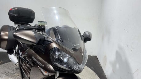 Kawasaki GTR 1400 2011 ONLY 12K FULL LUGGAGE VERY CLEAN 1400CC TOURER BIKE 15