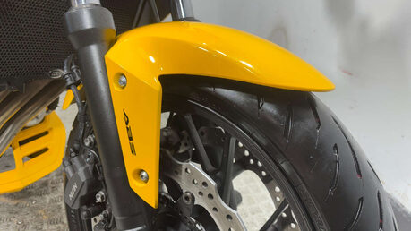 Honda CB 650 NAKED BIKE 2015 ONLY 10K MOT WARRANTY VERY CLEAN 650CC 14