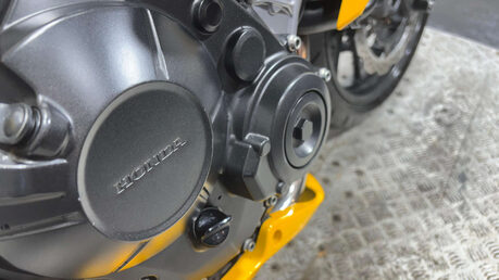 Honda CB 650 NAKED BIKE 2015 ONLY 10K MOT WARRANTY VERY CLEAN 650CC 16