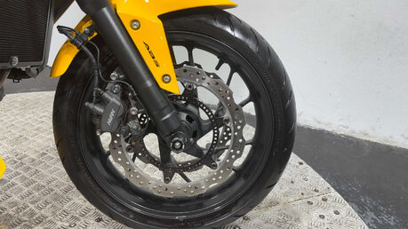 Honda CB 650 NAKED BIKE 2015 ONLY 10K MOT WARRANTY VERY CLEAN 650CC 9