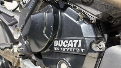 Ducati Hyperstrada 2013 12K SUPER NAKED SUPERMOTO WARRANTY MOT SERVICED 821CC 18