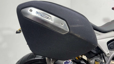 Ducati Hyperstrada 2013 12K SUPER NAKED SUPERMOTO WARRANTY MOT SERVICED 821CC 33