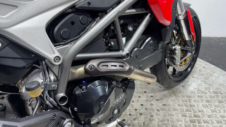 Ducati Hyperstrada 2013 12K SUPER NAKED SUPERMOTO WARRANTY MOT SERVICED 821CC 19