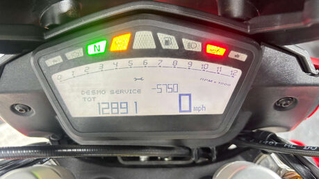 Ducati Hyperstrada 2013 12K SUPER NAKED SUPERMOTO WARRANTY MOT SERVICED 821CC 35