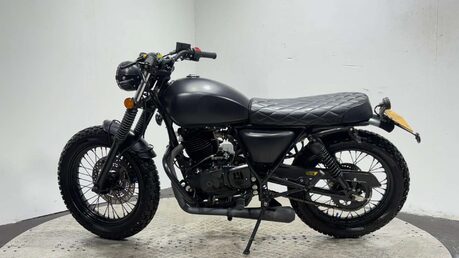 Mutt Sabbath 2024 3K MODERN RETRO 250CC BIKE MOT SCRAMBLER 5
