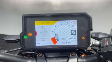 KTM Duke 125 Naked Petrol Manual Euro 5 (15 ps) 45