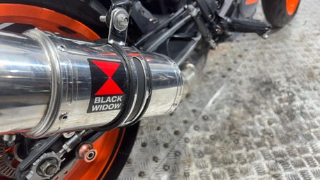 KTM Duke 125 Naked Petrol Manual Euro 5 (15 ps) 36