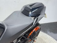 KTM Duke 125 Naked Petrol Manual Euro 5 (15 ps) 39