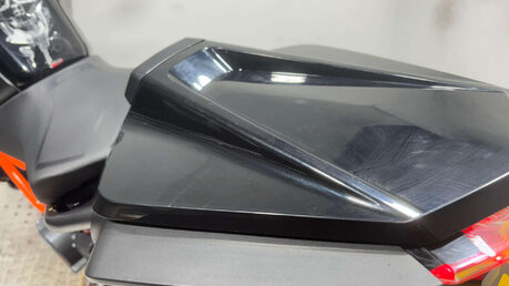 KTM Duke 125 Naked Petrol Manual Euro 5 (15 ps) 9