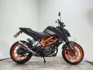 KTM Duke 125 Naked Petrol Manual Euro 5 (15 ps) 1