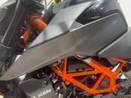 KTM Duke 125 Naked Petrol Manual Euro 5 (15 ps) 29